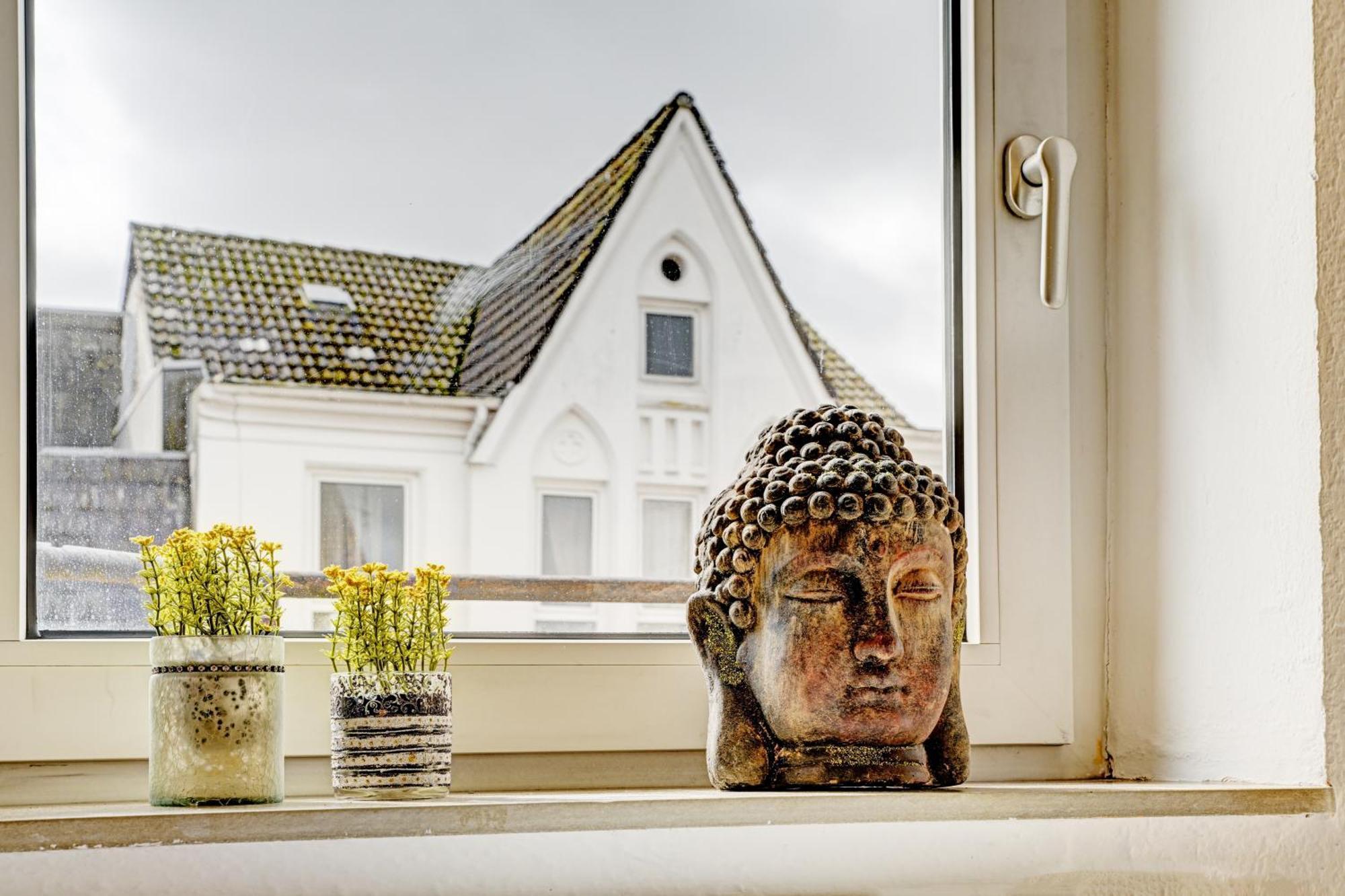 Mittendrin - Apartment Mit 2 Balkonen Sehr Zentral Flensburg Bagian luar foto