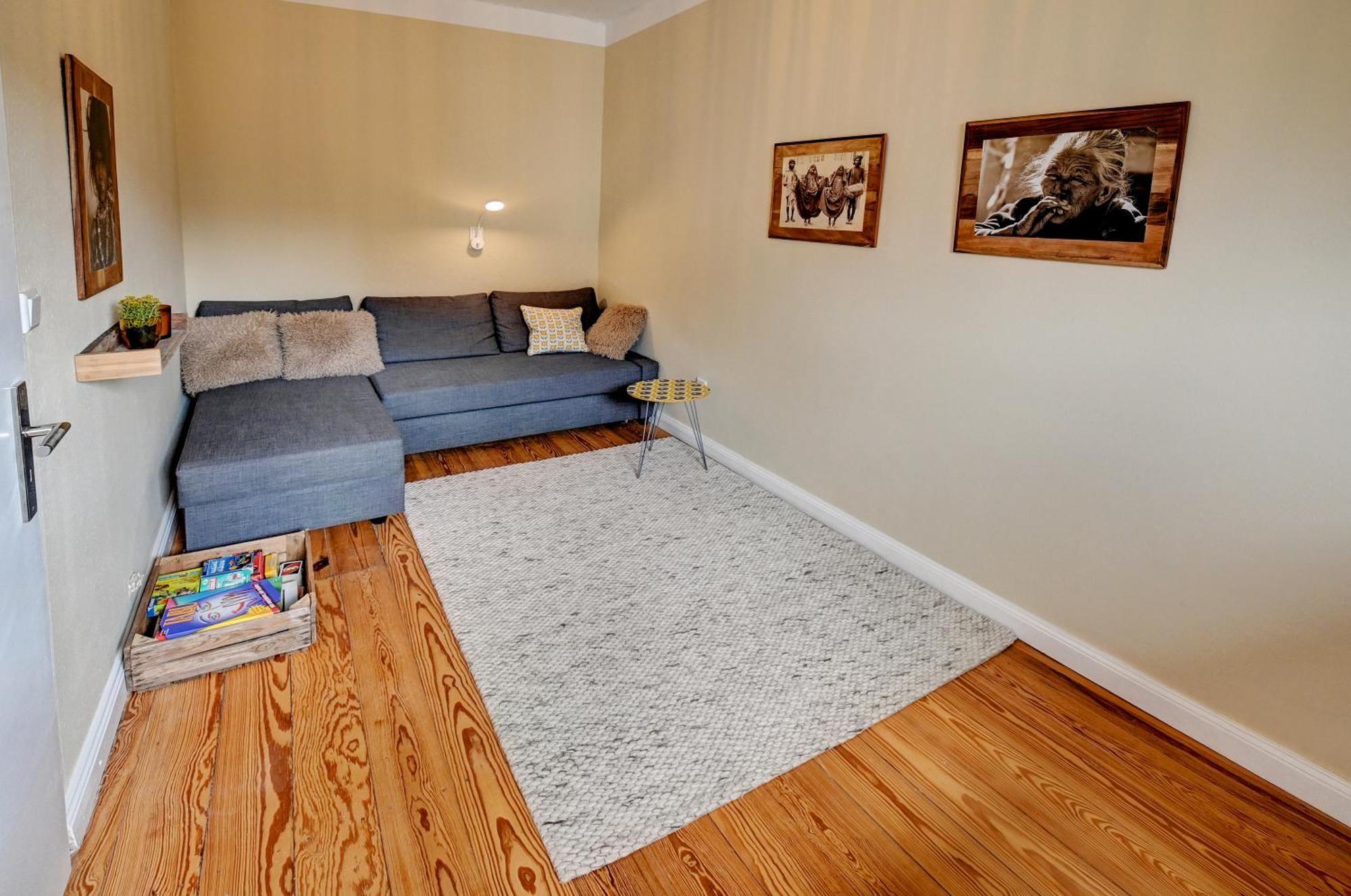 Mittendrin - Apartment Mit 2 Balkonen Sehr Zentral Flensburg Bagian luar foto
