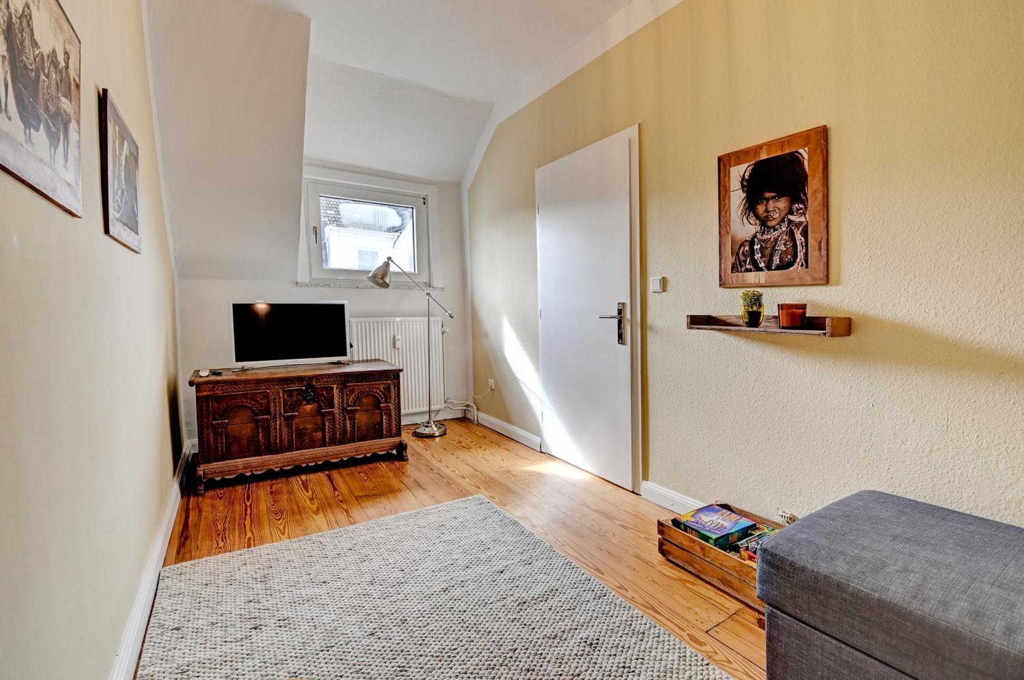 Mittendrin - Apartment Mit 2 Balkonen Sehr Zentral Flensburg Bagian luar foto